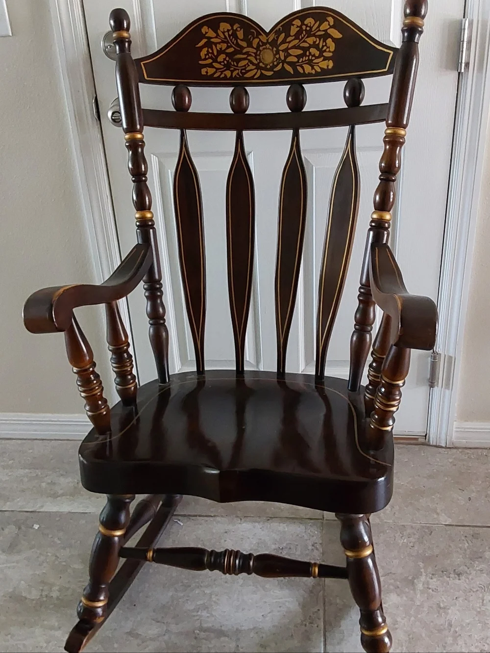 Vintage MCM Virginia House‎ 1008-09-076 Solid Wood Rocking Chair
